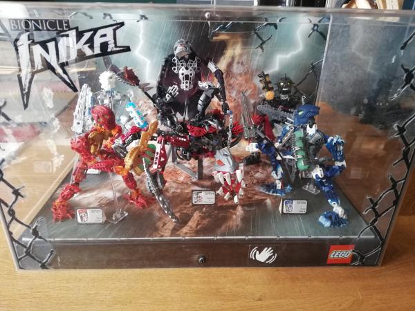 Lego Bionicle Schaukasten 8727-8729, 8732,8764