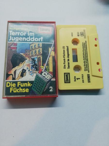 Die Funk Füchse Folge 2 Terror im Jugenddorf Gelb 515772.2 Europa Cover von innen beschrieben