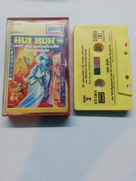 Hui Buh Folge 14 und die unheilvolle Burgfehde Gelb mit Gelben Aufkleber 515138.4 Europa Cover beschädigt/eingerissen