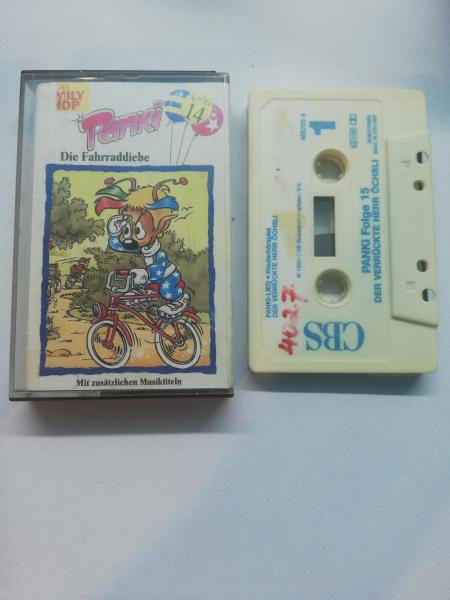 Panki Folge 14 Die Fahrraddiebe Weiß-Blau 466199 4 CBS Family Shop Seitencover und Kassette beschrieben