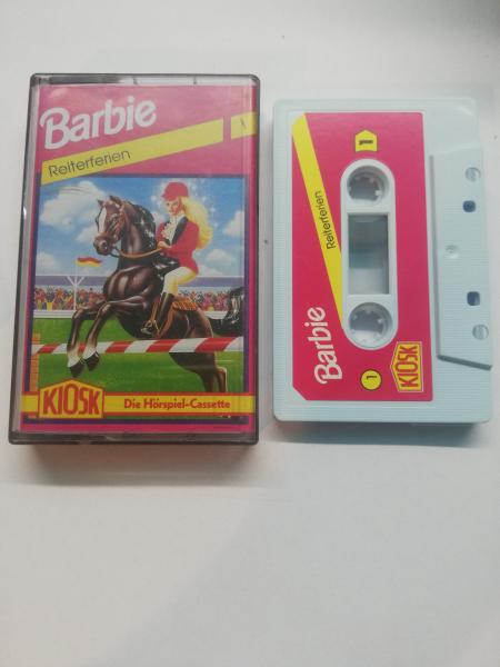 Barbie Folge 1 Reiterferien Weiß mit Pinken Aufkleber 4.27201 Kiosk Innencover beschrieben