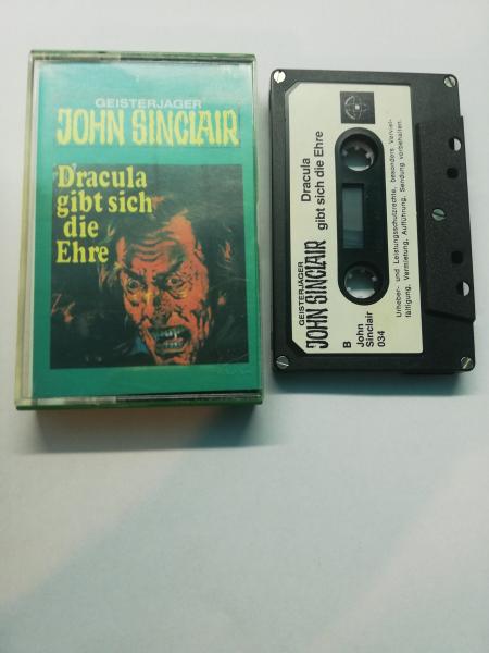 Geisterjäger John Sinclair Folge 5 Tonstudio Braun 5-fach Silber geschraubt Dracula gibt sich die Ehre Schwarz mit Weißen Aufkleber 034 Tonstudio Braun