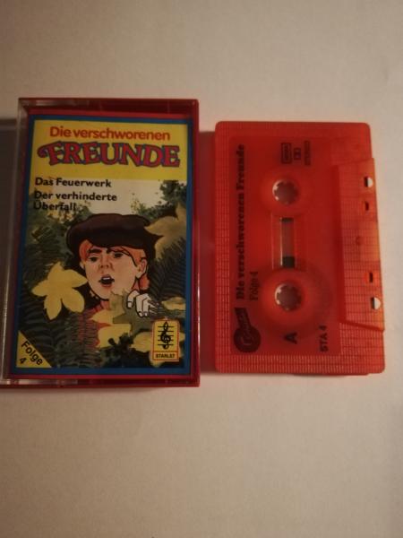 Die verschworenen Freunde Folge 4 Das Feuerwerk/Der verhinderte Überfall Rot mit Blauen Druck Druck STA4 Starlet