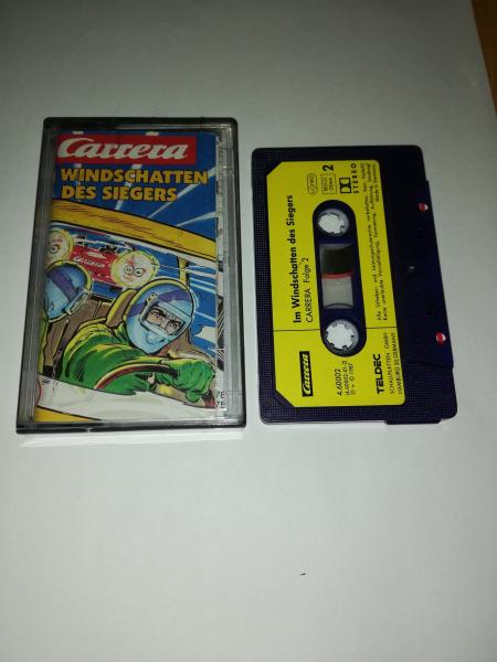 Carrera Folge 2 im Windschatten des Siegers 4-fach Silber geschraubt Blau mit Gelben Aufkleber 4.60002 Teldec(Cover nicht ganz komplett)