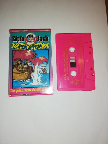 Käpt´n Jack und seine Piraten Folge 7 Die gefährliche Schiffsladung Rosa mit Goldener Schrift 10307