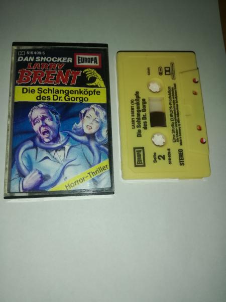 Larry Brent Folge 9 Die Schlangenköpfe des Dr. Gorgo Gelb 516409.5 Europa(Cover kopiert)