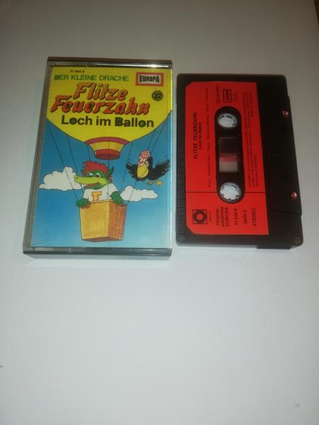 Flitze Feuerzahn Folge 22 Loch im Ballon 5-fach Schwarz geschraubt Schwarz mit Roten Aufkleber 31644-8 Sonderauflage Sonocord Europa(Front-und Innencover minimal beschrieben)