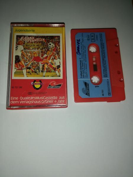 Fußball-Abenteuer 3 Rote Karte für Dieter Rot mit Blauen Aufkleber 48751 UW Maritim( Seite 1 der MC und Innencover beschrieben)