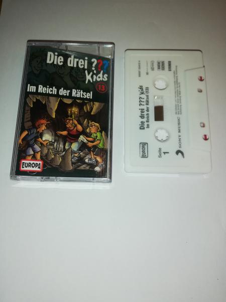 Die Drei Fragezeichen Kids Folge 13 Im Reich der Rätsel Weiß mit Schwarzen Druck 88697554134 Europa