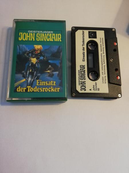 Geisterjäger John Sinclair Folge 47 Einsatz der Todesrocker 5-fach Silber geschraubt Schwarz mit Weißen Aufkleber 092 Tonstudio Braun(Innencover minimal beschrieben)