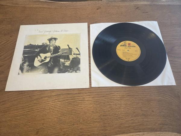 Neil Young – Comes A Time 1978 Reprise Records – REP 54 099 Deutsche Pressung VG/VG+