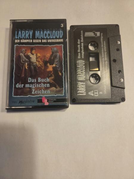 Larry Maccloud Folge 3 Das Buch der magischen Zeichen 5-fach Schwarz geschraubt Schwarz mit Silbernen Druck Tonstudio Braun
