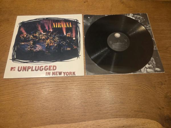 Nirvana – MTV Unplugged In New York 1994 Geffen Records 924727 Europäische Pressung VG-/NM