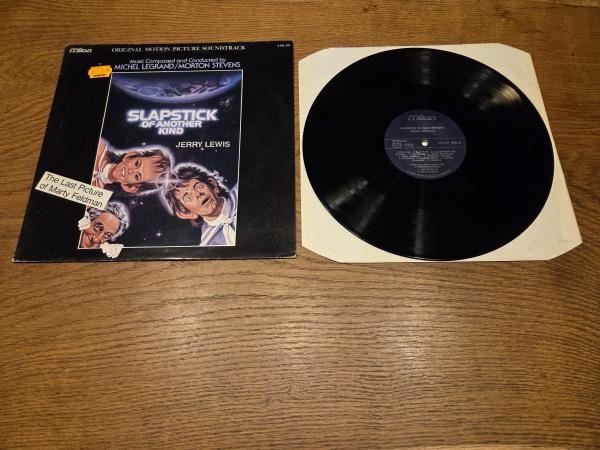 Slapstick Of Another Kind (Original Motion Picture Soundtrack) Michel Legrand / Morton Stevens 1984 Milan – A MIL 203 Schweizer Pressung NM/VG