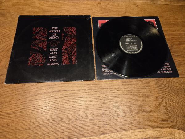 The Sisters of Mercy First and last and always 1985  Wea Records 240616-1 Deutsche Pressung VG/VG