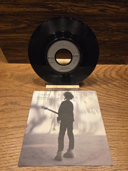 The Cure – Boys Don't Cry (New Voice • New Mix) 1986 Fiction Records – 883 937-7 Deutsche Pressung VG+/NM
