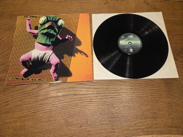 Yello Solid Pleasure 1981 Vertigo – 6435 094 Deutsche Pressung VG+/VG+