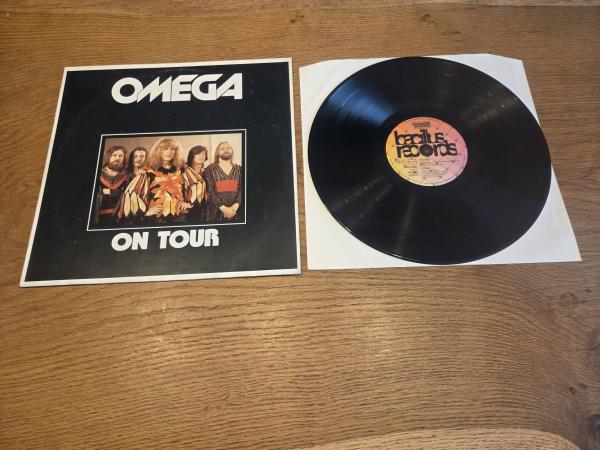 Omega – On Tour 1977 Bacillus Records – BAC 2045 Deutsche Pressung VG+/VG+