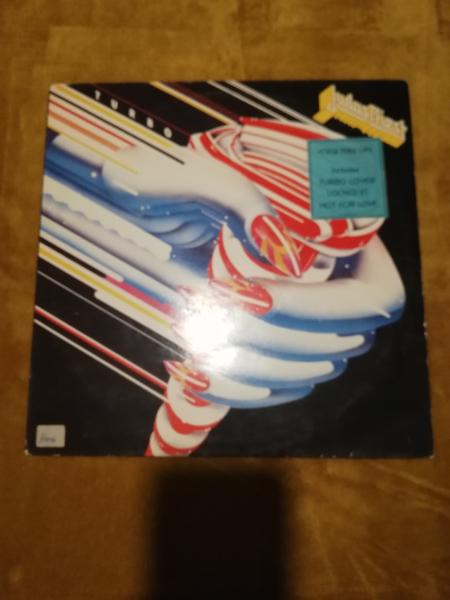 Judas Priest Turbo 1986 CBS 26641 CB 291 VG/VG(Platte und Cover mit Aufkleber versehen)