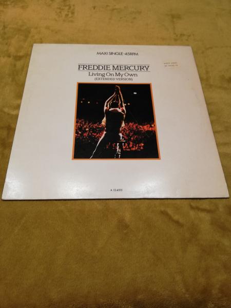 Freddie Mercury Living on my own Extended Version 1985 CBS A 12.6555 UK Pressung VG/VG