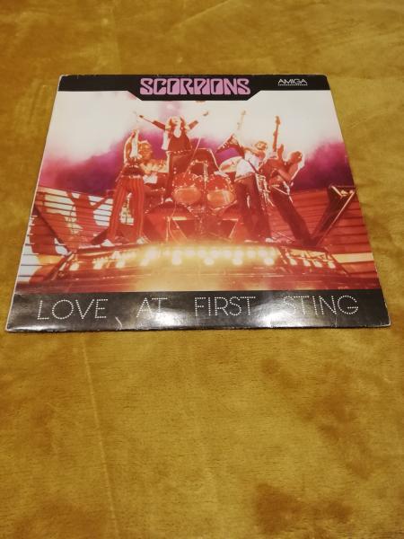 Scorpions Love at first sting 1988 Amiga 856332 DDR Pressung VG-/VG-