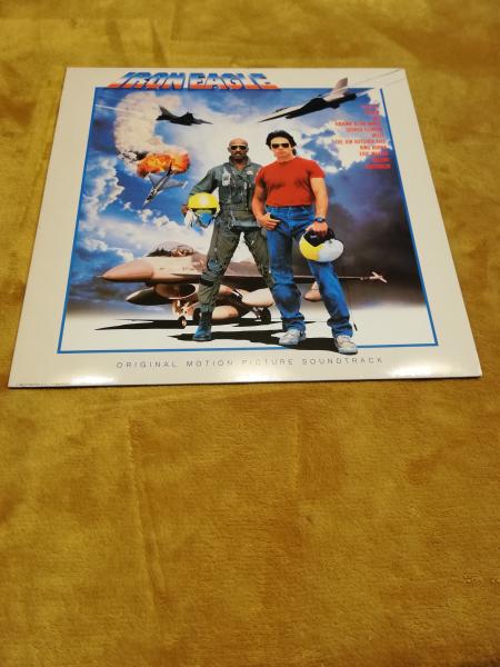 Iron Eagle Original Motion Picture Soundtrack 1986 Capitol Records 1C 064 24 0498 1 Holländische Pressung VG+/VG+