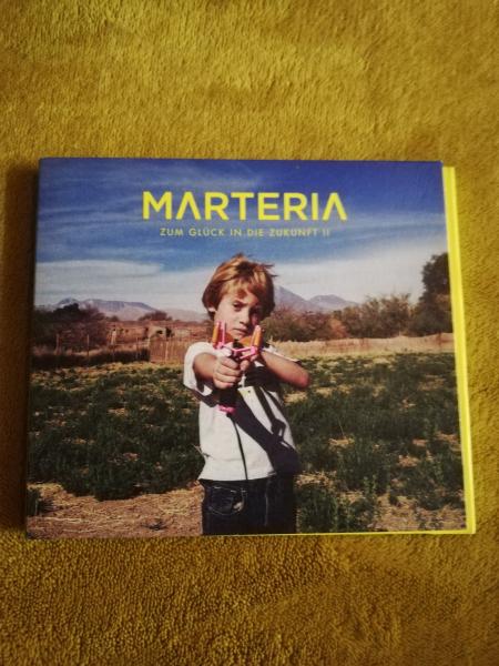 Marteria- Zum Glück in die Zukunft II im Pappschuber 2014 Four Music 88843008422