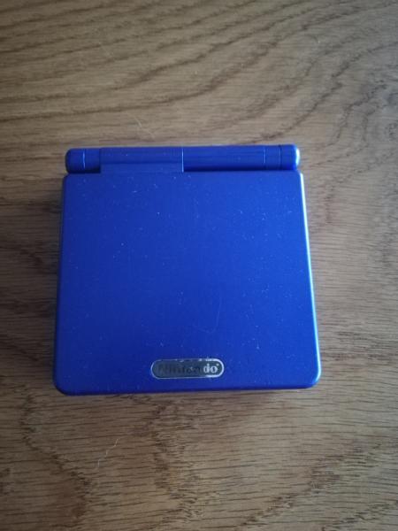 Nintendo Gameboy Advance Lila SP Model NO.AGS-001 ohne Ladekabel(Voll funktionstüchtig getestet)