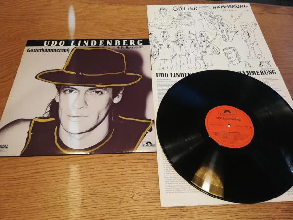 Udo Lindenberg +Panikorchester-Götterhämmerung 1984 Polydor 817214-1 Deutsche Pressung mit Poster NM/VG+