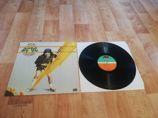 AC/DC High Voltage Atlantic 1976 ATL 50257(36142) France: WE 341 Deutsche Pressung VG+/VG+