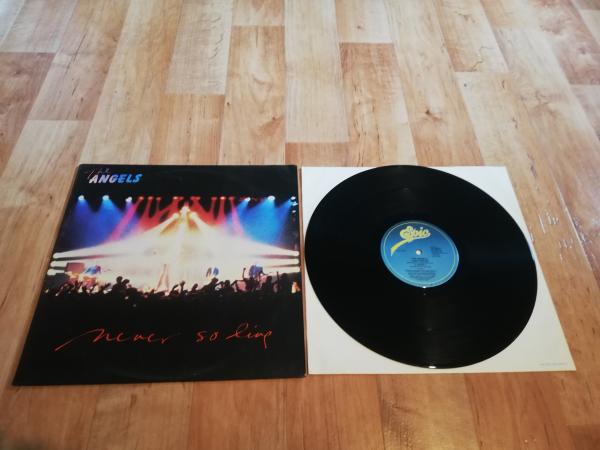 The Angels Never so Live 1981 CBS Records Epic EX 12016 Australische Pressung VG+/VG+