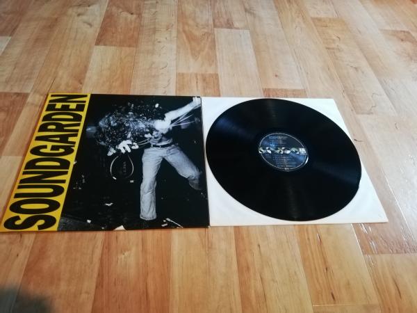Soundgarden Louder Than Love 1989 A&M Records 395252-1 Deutsche Pressung NM/VG+