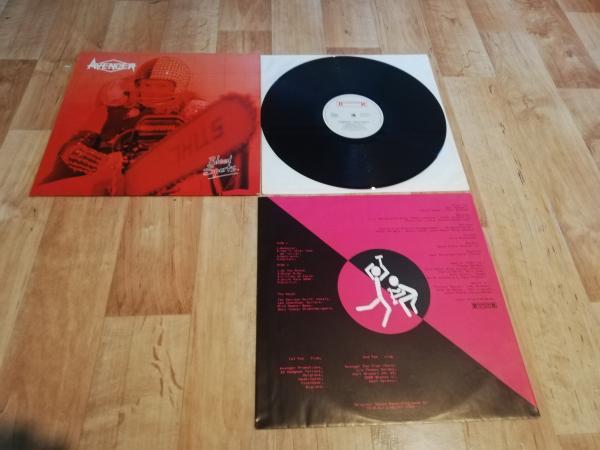 Avenger Blood Sports 1984 Roadrunner Records RR 9846 Holländische Pressung VG+/VG+