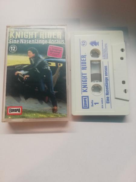 Knight Rider Folge 12 Eine Nasenlänge voraus Weiß mit Blauen Druck 514 445.0 Europa
