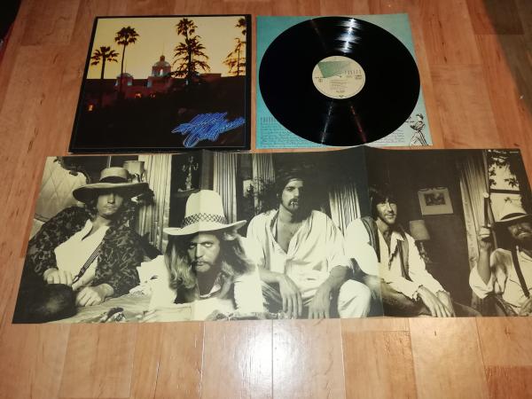 Eagles Hotel California 1976 Asylum Records AS 53051 Deutsche Pressung incl Poster VG+/VG