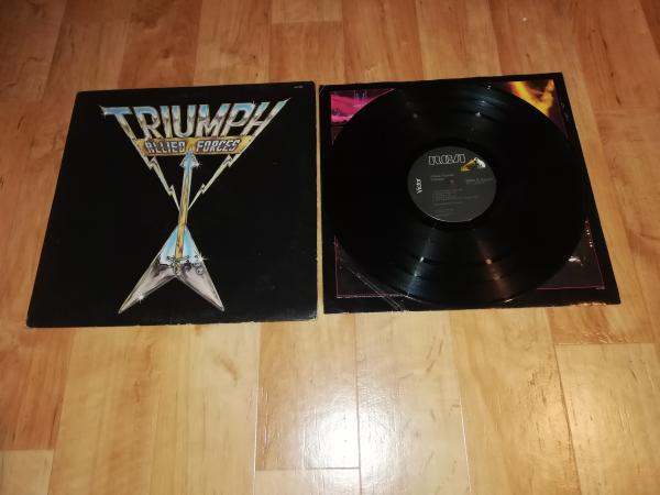 Triumph Allied Forces 1981 RCA AFL1-3902 US Pressung VG/VG