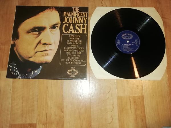 Johnny Cash The Magnificent Hallmark Records SHM 777 UK Pressung VG+/VG+