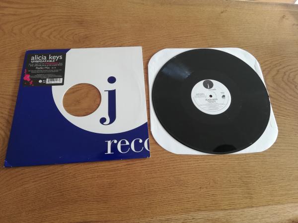 Alicia Keys Unbreakable 2005 J Records 82876-74526-1 US Pressung VG+/VG+
