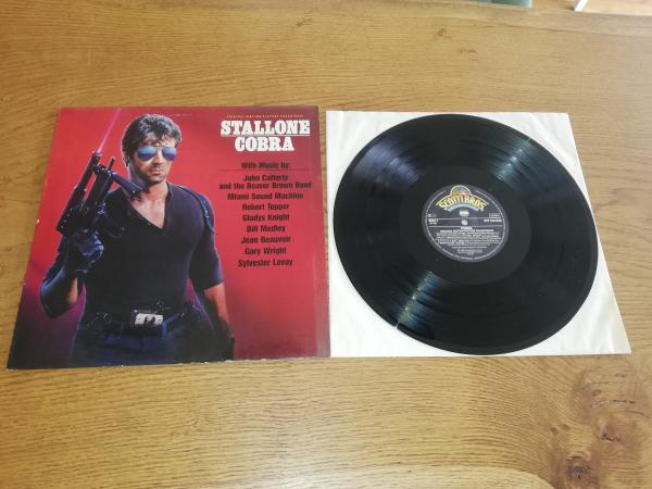 Stallone Cobra Original Motion Picture Soundtrack 1986 Scotti Bros.Records INT 146.630 Deutsche Pressung VG+/VG+
