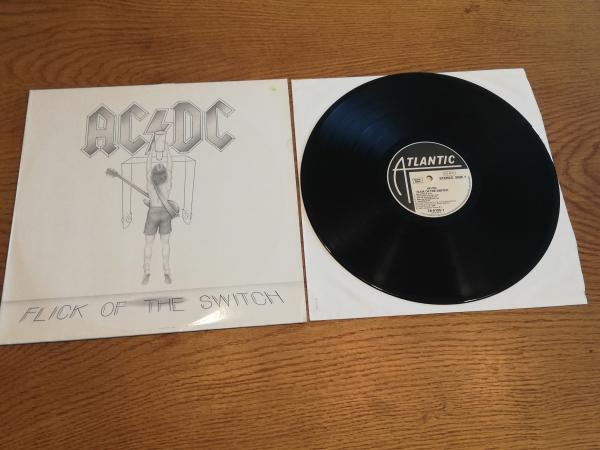 AC/DC Flick of the Switch 1983 Atlantic 7567-80100-1 Deutsche Pressung NM/VG+