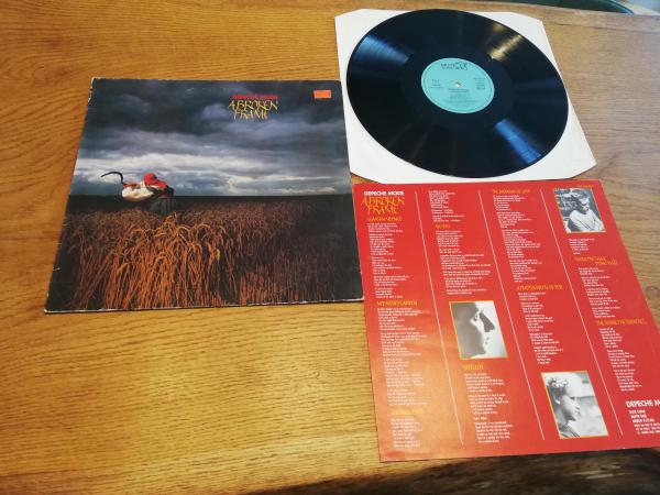 Depeche Mode A broken frame 1982 Mute Records 146.804 Deutsche Pressung VG/VG